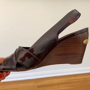 LouisVuitton Patent leather wedges